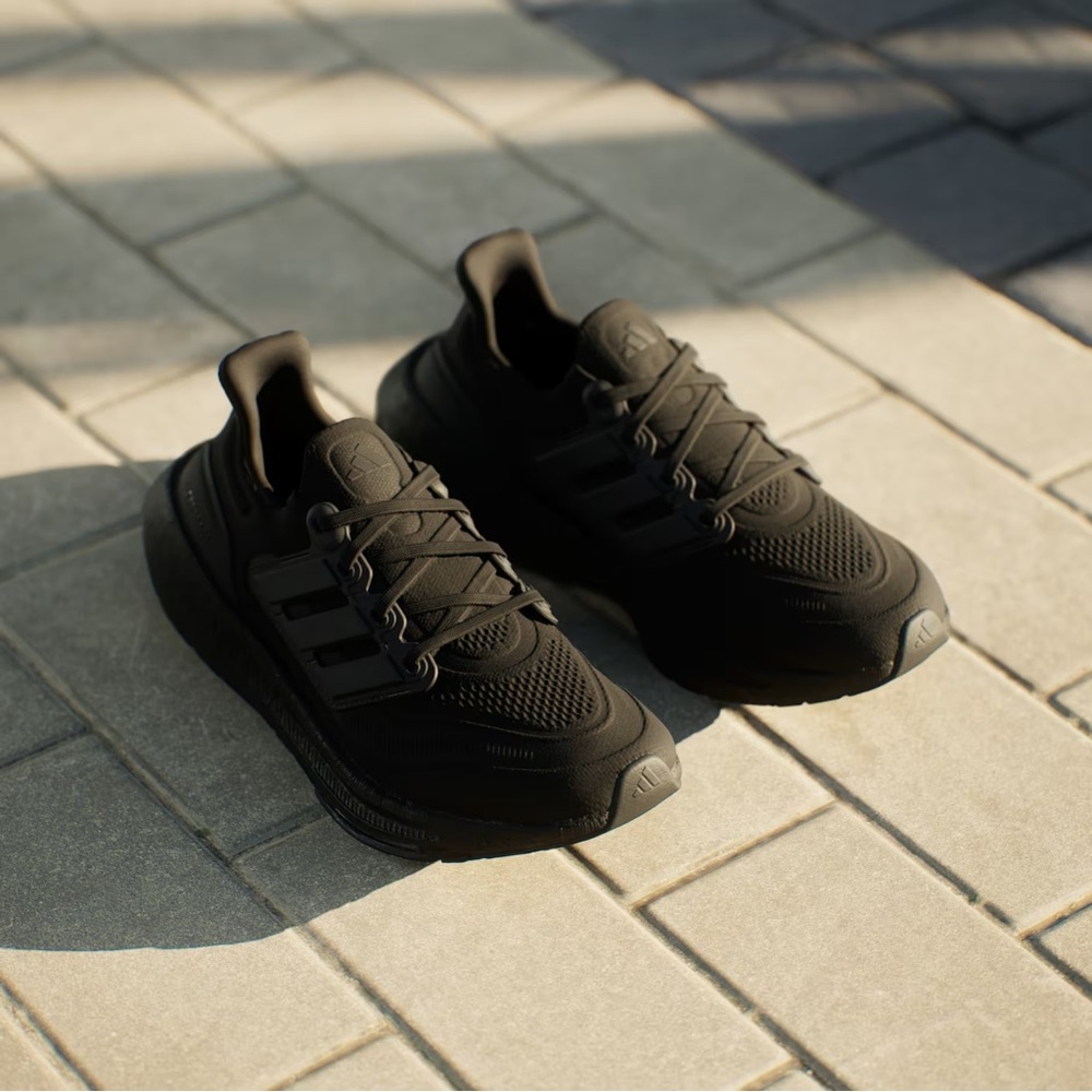 Women’s adidas trainers